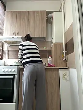 EdaQueen online show from 04-01-26, 01:12