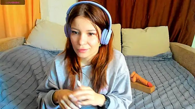 Eva purrr  online show from 03-10-26, 07:12