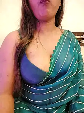 LoveLy-Soneya online show from 12-21-25, 02:30