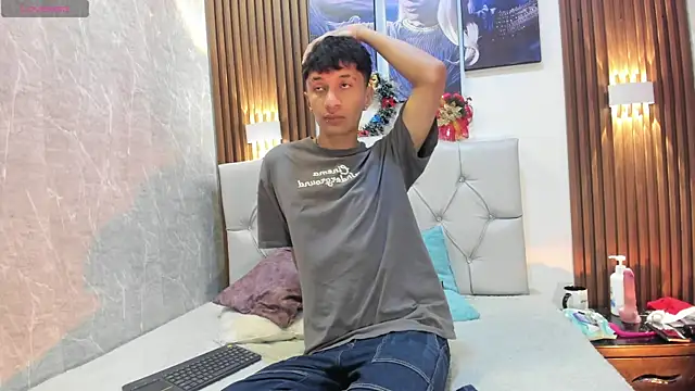 Elian Julian online show from 12-02-25, 11:39