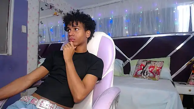 Santy bigcock 01 online show from 04-02-26, 02:57