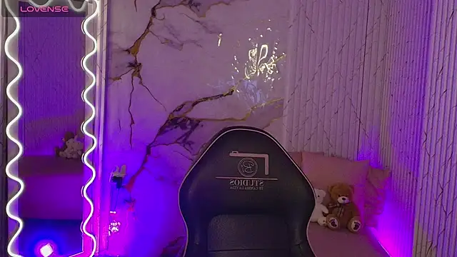 PEACHY TAY online show from 03-23-26, 11:21