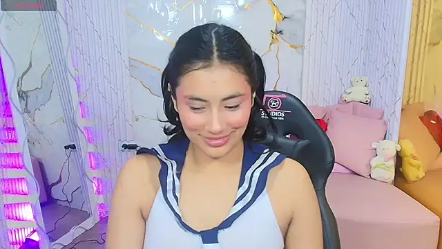 PEACHY TAY online show from 06-03-26, 11:44