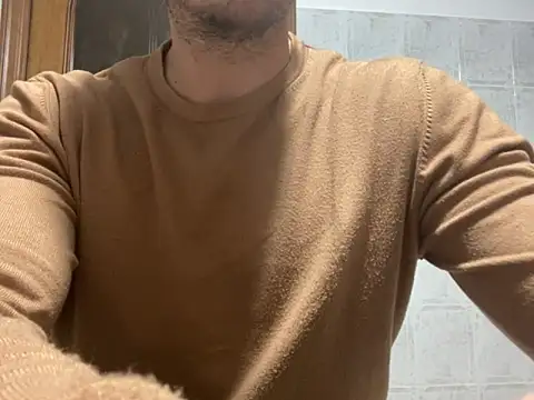 Snapshot of redflake chatting on 11-04-25, 04:55 redflake online show from 11-04-25, 04:55