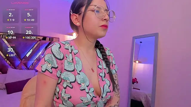 Kittyy patitas suaves online show from 11-29-25, 02:34