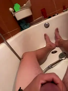 Carlostosssss online show from 11-04-25, 03:49