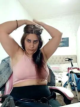 nahiarabiel33 online show from 11-11-25, 01:50