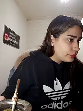 nahiarabiel33 online show from 06-30-26, 07:47