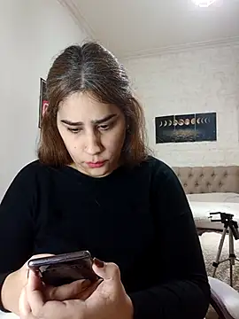 nahiarabiel33 online show from 07-03-26, 05:41