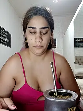 nahiarabiel33 online show from 02-11-26, 02:28