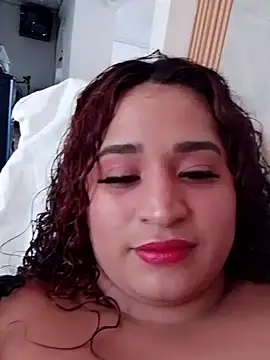 Snapshot of alana-silva chatting on 07-12-26, 06:09 alana-silva online show from 07-12-26, 06:09