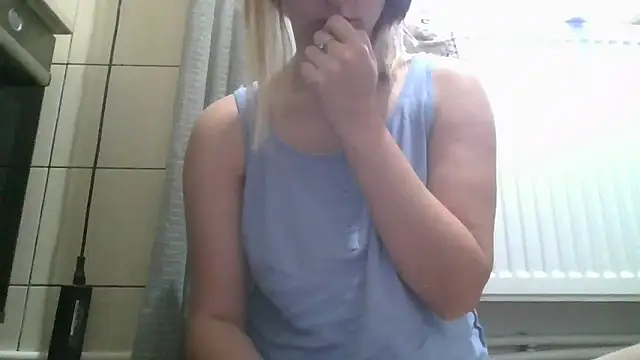 Snapshot of dirty_sasha00 chatting on 06-22-26, 02:39 dirty sasha00 online show from 06-22-26, 02:39