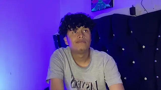 CyrusAndGrase online show from 01-10-26, 08:59