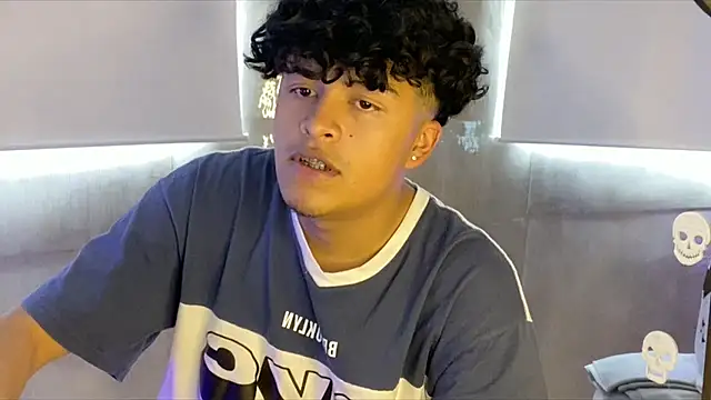 CyrusAndGrase online show from 01-14-26, 09:51