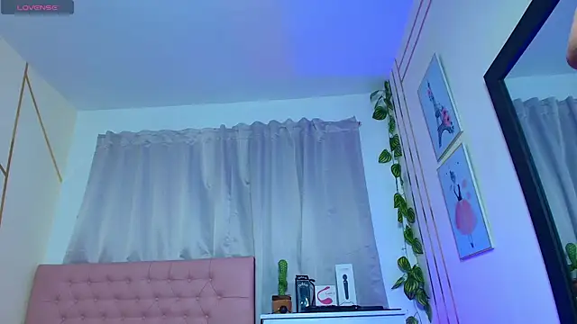 Lulu swarts online show from 12-14-25, 03:35