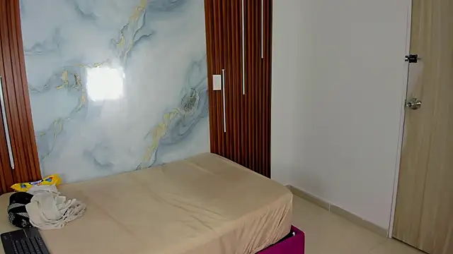 kendra lovv online show from 02-17-26, 12:02