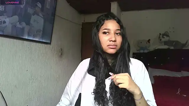 lyam ebony  online show from 03-12-26, 06:12