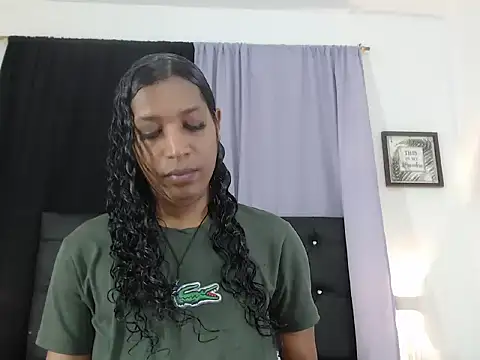 Snapshot of MiaCoock chatting on 11-08-25, 01:25 MiaCoock online show from 11-08-25, 01:25