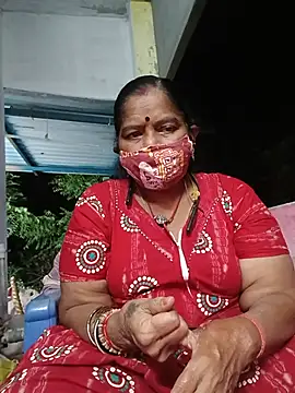 Snapshot of savithasree chatting on 06-24-26, 05:11 savithasree online show from 06-24-26, 05:11