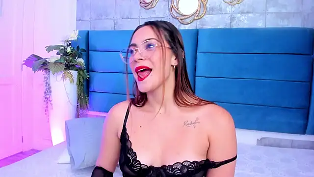 SaraAlvarezx online show from 03-14-26, 03:56