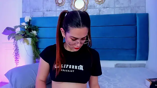 SaraAlvarezx online show from 03-06-26, 04:40