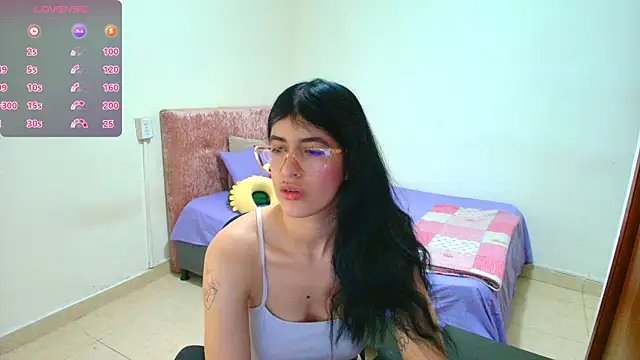 Snapshot of Kassandra_0304 chatting on 07-01-26, 09:53 Kassandra 0304 online show from 07-01-26, 09:53