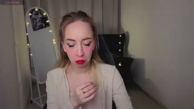 IsabelleBliz online show from 03-03-26, 09:44