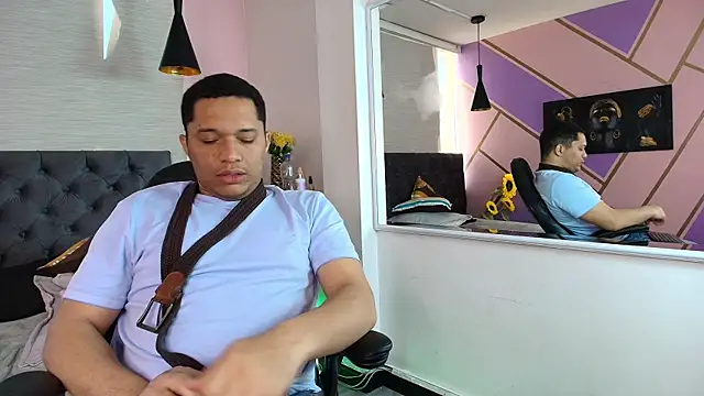 Snapshot of Kai_santos_ chatting on 11-08-25, 09:29 Kai santos online show from 11-08-25, 09:29