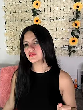 Lorenaa1 online show from 11-12-25, 09:51