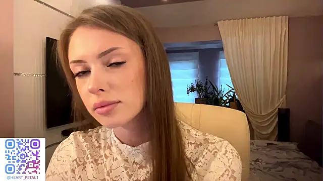 mona star online show from 11-07-25, 09:14