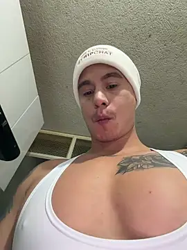 RaySullivan online show from 02-05-26, 02:57