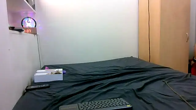 Empress Lilith online show from 06-10-26, 04:08