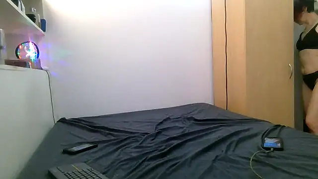 Empress Lilith online show from 04-01-26, 05:10