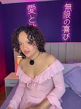 Snapshot of _sarahRose chatting on 02-20-26, 06:26 sarahRose online show from 02-20-26, 06:26