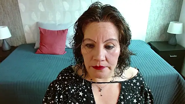 Rosalie Durand online show from 06-01-26, 01:55
