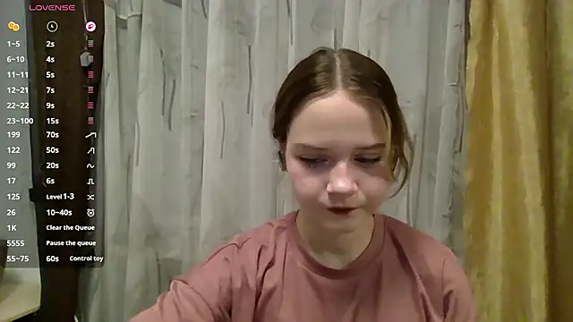 AlissaGerardo online show from 12-02-25, 02:19