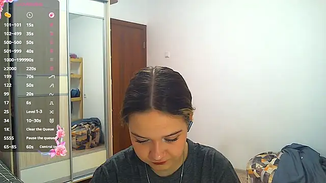 AlissaGerardo online show from 01-10-26, 05:08