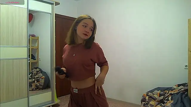 AlissaGerardo online show from 02-09-26, 05:11