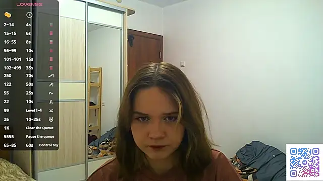 AlissaGerardo online show from 12-18-25, 02:10