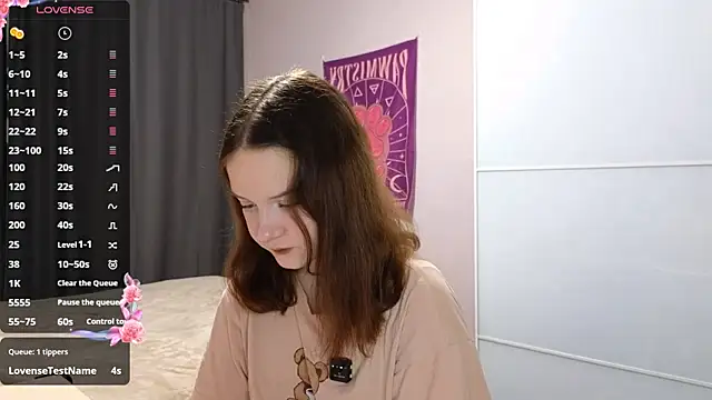 AlissaGerardo online show from 05-06-26, 01:04