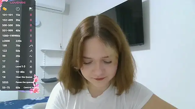 AlissaGerardo online show from 11-18-25, 12:19