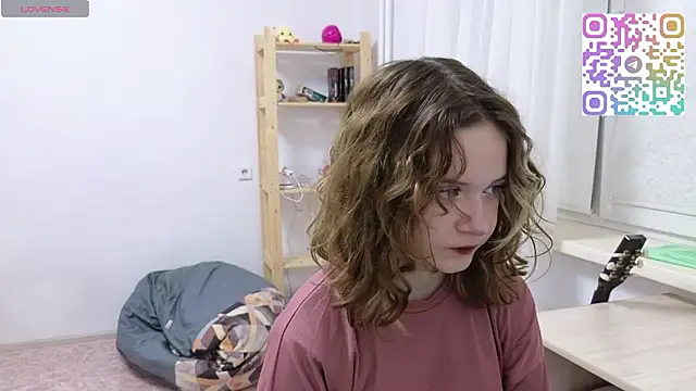 AlissaGerardo online show from 02-24-26, 06:20