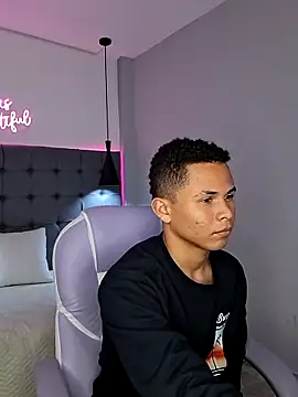 Liams18 online show from 11-12-25, 12:48