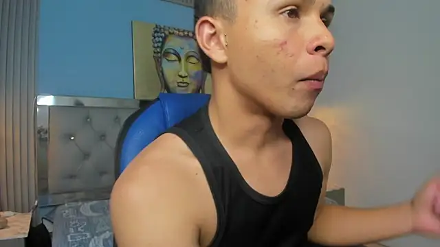 Liams18 online show from 11-26-25, 02:11