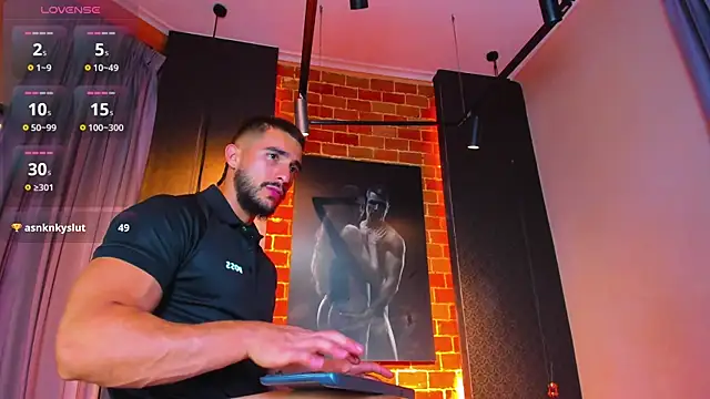 Scottfishcer1 online show from 12-19-25, 07:27