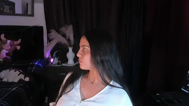 alisaa jhons1 online show from 01-10-26, 12:17