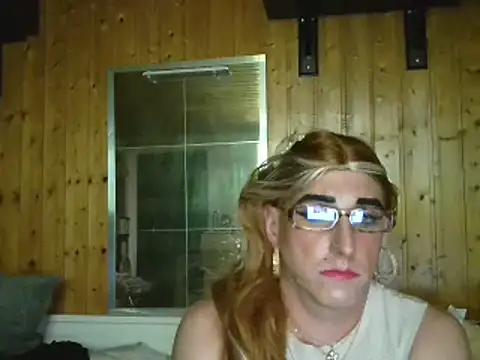 AgnesCross39 online show from 06-06-26, 02:17