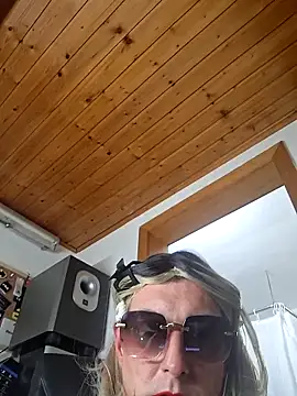 AgnesCross39 online show from 03-07-26, 08:14