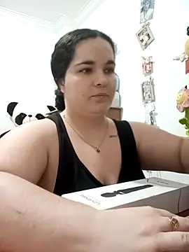 Snapshot of Reichel05_ chatting on 03-08-26, 09:23 Reichel05 online show from 03-08-26, 09:23
