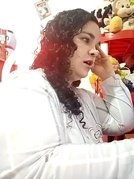 Snapshot of Reichel05_ chatting on 03-13-26, 05:23 Reichel05 online show from 03-13-26, 05:23